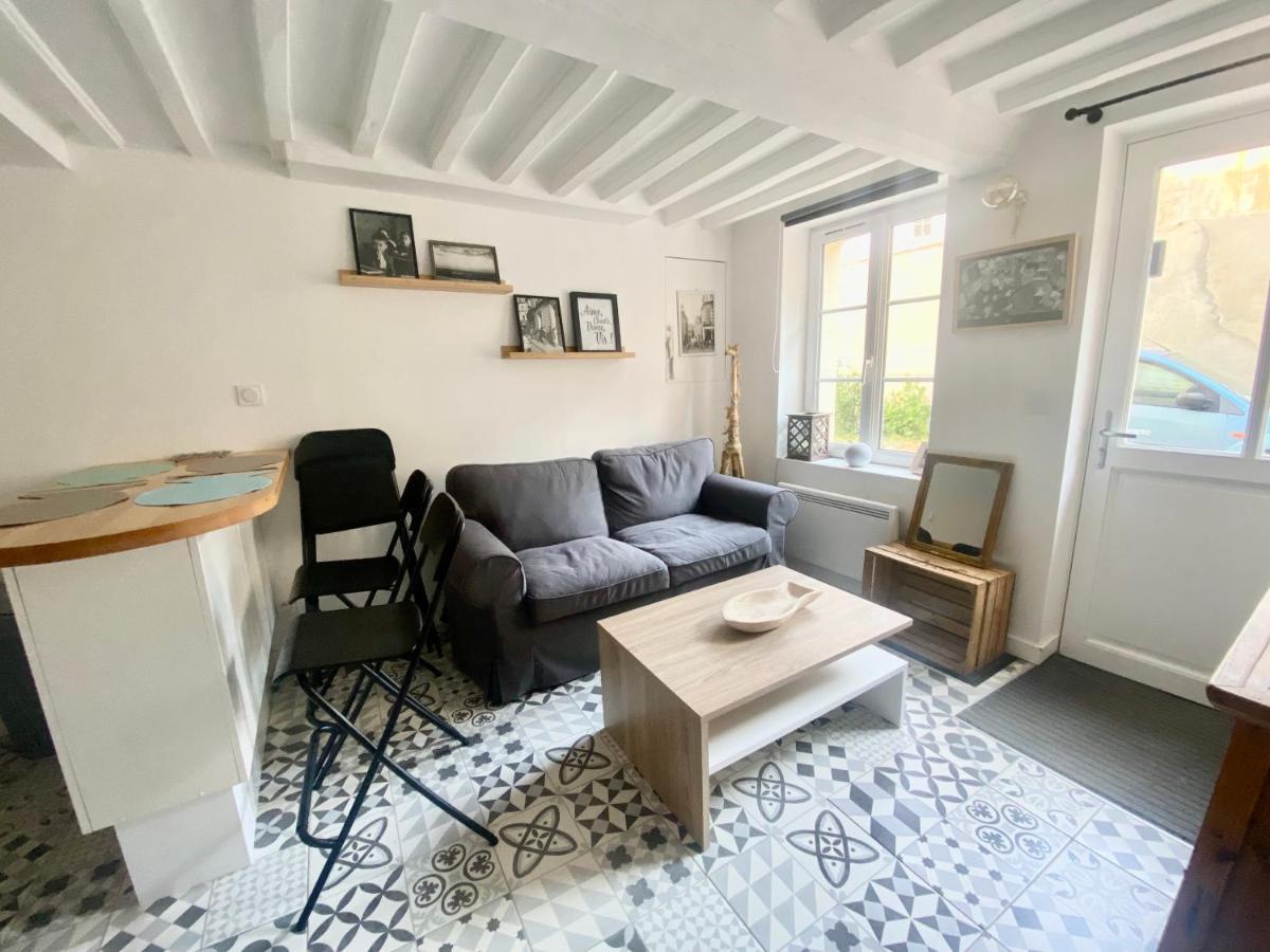 Charmante Maison Au Coeur De Villerville Eksteriør bilde